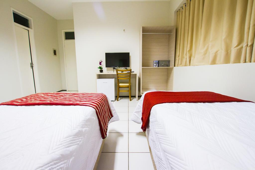 Holiday Hotel Picos Rum bild